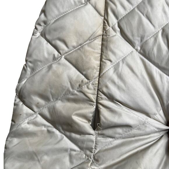 North Face Women's 550 Series Down Fill Puffer Jacket Medium - Picture 6 of 10